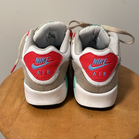 (GS) Nike Air Max 90 'Patches' Kids Sz 6.5Y or Women’s sz 8 DZ2888-100 GUC - Picture 3 of 6